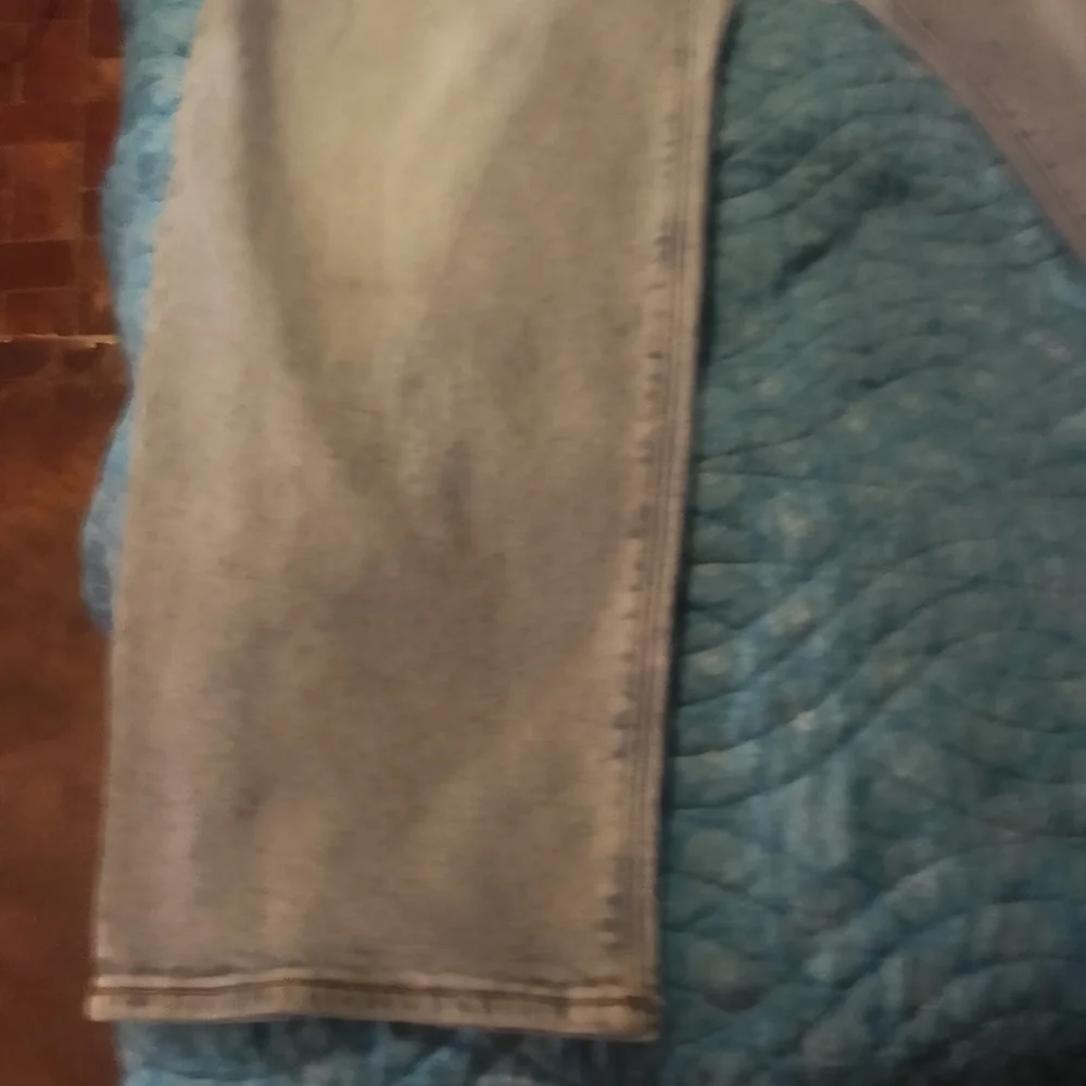 Light Wash Denim‎ Jeans